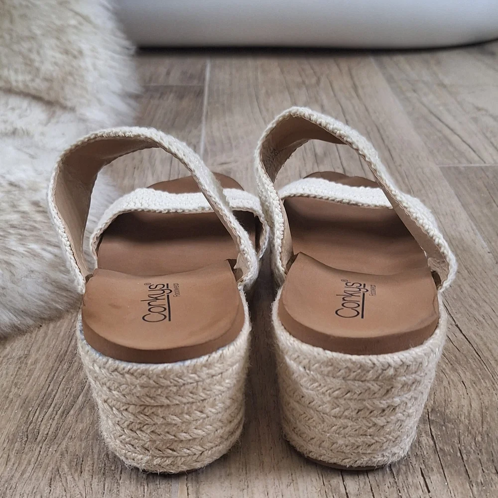 Corkys Clueless Beach Wedges Sz.9